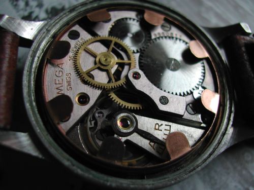 OMEGA 1956 MILITARY ISSUE PILOTS WATCH REF 3566 DATED 1956 - ADDITIONAL PHOTO 11