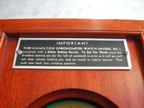 WW2 HAMILTON ADMIRALTY ISSUE CHRONOMETER GRADE HS2 DECK WATCH AND INNER AND OUTER BOX SET DATING TO 1942 - ADDITIONAL PHOTO 2