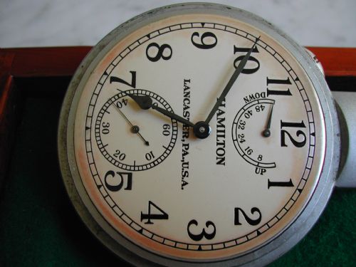 WW2 HAMILTON ADMIRALTY ISSUE CHRONOMETER GRADE HS2 DECK WATCH AND INNER AND OUTER BOX SET DATING TO 1942 - ADDITIONAL PHOTO 12