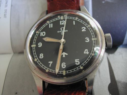 OMEGA 1953 RAF ISSUE PILOTS WATCH KNOW AS THE FAT ARROW VERSION AND ONLY ISSUED IN THE YEAR 1953 - ADDITIONAL PHOTO 13