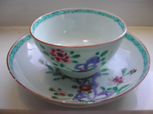 chinese famille rose tea bowl and matching saucer circa 1750 - CATEGORY: ANTIQUE CUPS - DATED 1750