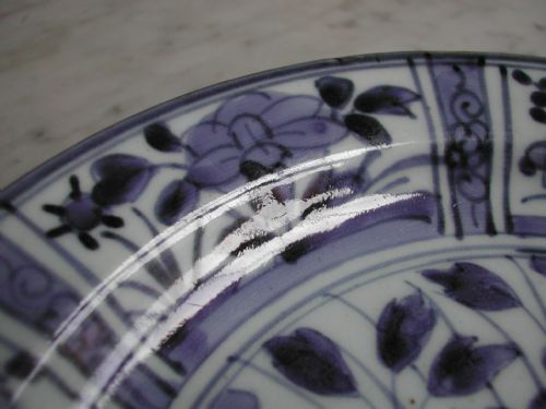 JAPANESE ARITA BLUE AND WHITE DISH SECOND HALF 17TH CENTURY - ADDITIONAL PHOTO 6