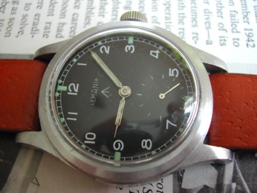 VERY FINE WW2 LEMANIA WWW MILITARY ISSUED WATCH WITH MATCHING NUMBERS CIRCA 1945 - ADDITIONAL PHOTO 3