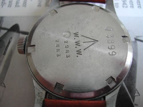 VERY FINE WW2 LEMANIA WWW MILITARY ISSUED WATCH WITH MATCHING NUMBERS CIRCA 1945 - ADDITIONAL PHOTO 7