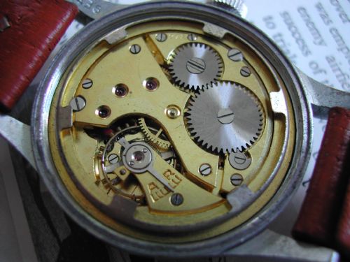 VERY FINE WW2 LEMANIA WWW MILITARY ISSUED WATCH WITH MATCHING NUMBERS CIRCA 1945 - ADDITIONAL PHOTO 9