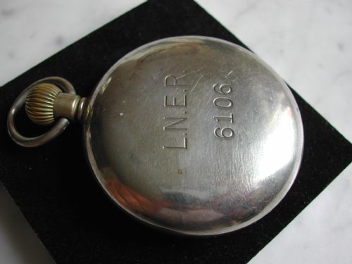 LONDON NORTH EAST REGION RAILWAY POCKET WATCH NO LNER 6106 BY SELEX PRE 1948 - ADDITIONAL PHOTO 3