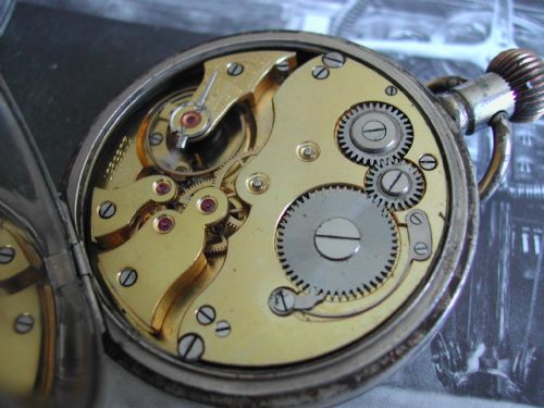 VERY RARE WW1 ROYAL FLYING CORPS 8 DAY COCKPIT POCKET WATCH BY H W WILLIAMSON LTD CIRCA 1917 - ADDITIONAL PHOTO 8