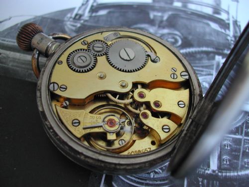 VERY RARE WW1 ROYAL FLYING CORPS 8 DAY COCKPIT POCKET WATCH BY H W WILLIAMSON LTD CIRCA 1917 - ADDITIONAL PHOTO 9
