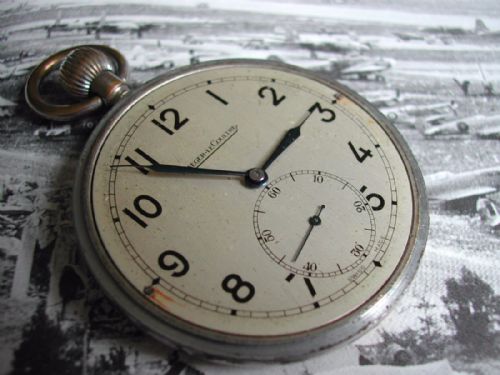 WW2 RAF ISSUED JAEGERLECOULTRE POCKET WATCH WITH ENLARGED SUBSECONDS DIAL CIRCA 1940 - ADDITIONAL PHOTO 9
