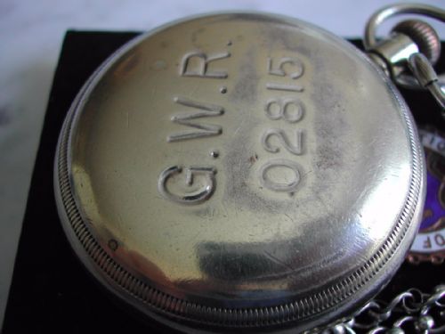 GWR GREAT WESTERN RAILWAY STATION MASTER OR GUARDS POCKET WATCH BY RECORD AND SILVER CHAIN PRE 1948 - ADDITIONAL PHOTO 5