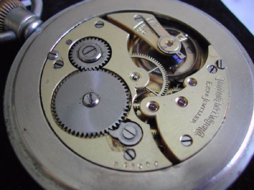 LMS LONDON MIDLAND SCOTTISH STATION MASTER OR GUARDS RAILWAY POCKET WATCH BY NIRVANA PRE 1948 - ADDITIONAL PHOTO 9