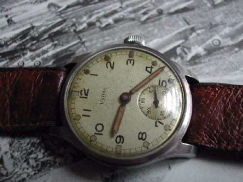WW2 UNITAS ATP WRISTWATCH SUPPLIED BY BRAVINGTONS CIRCA 1940 - ADDITIONAL PHOTO 1