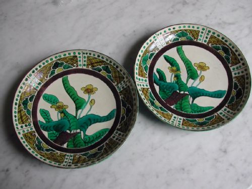a fine pair of ao kutani shallow dishes 19th century - CATEGORY: ANTIQUE CERAMICS - DATED 1860