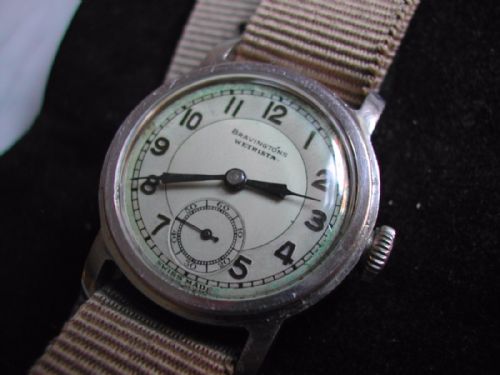 A FINE BRAVINGTONS WETWRISTA MILITARY STYLE WATCH CIRCA 1940 - ADDITIONAL PHOTO 1