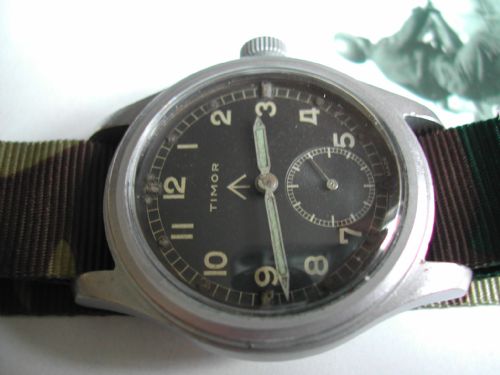 ww2 timor www british army issue watch circa 1945 - CATEGORY: ANTIQUE CLOCKS - DATED 1950