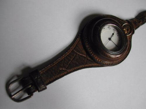 RARE PRE WW1 CENTRE SECONDS SMALL FOB WATCH AND SILVER RIMMED LEATHER STRAP CIRCA 1910 - ADDITIONAL PHOTO 1