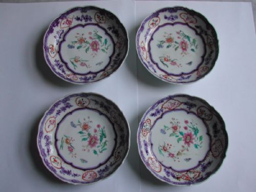 a set of 4 chinese underglaze blue and famille rose decorated saucer dishes circa 1750 - CATEGORY: ANTIQUE CERAMICS - DATED 1750