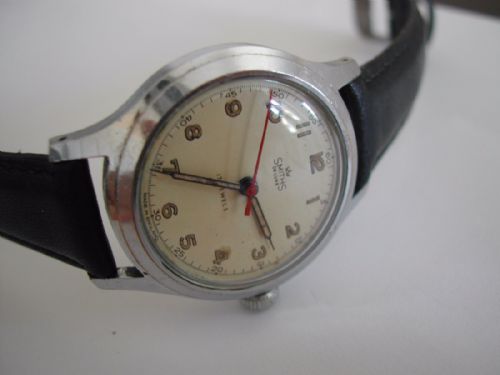 SMITHS 17 JEWEL ANTARCTIC MODEL A460 WATCH IN WATERPROOF CASE CIRCA 1958 - ADDITIONAL PHOTO 9