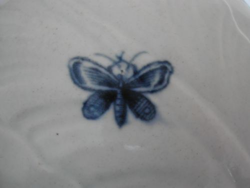 A FINE EARLY WORCESTER BLUE AND WHITE LEAF MOULDED JUG CIRCA 1770 - ADDITIONAL PHOTO 7