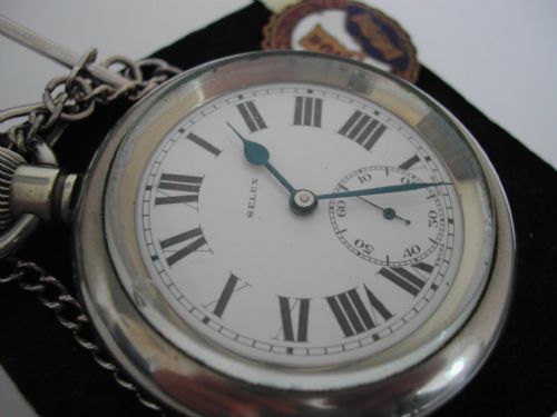LNER STATION MASTER OR GUARDS RAILWAY ISSUED POCKET WATCH NO 8493 BY SELEX PRE 1948 - ADDITIONAL PHOTO 2