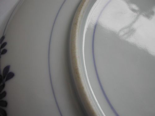 JAPANESE ARITA KAKIEMON SHALLOW DISH LATE 17TH EARLY 18TH CENTURY - ADDITIONAL PHOTO 4