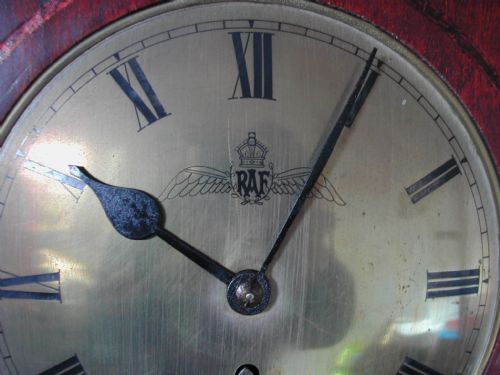 A VERY RARE ENGLISH CLOCK WATCH MANUFACTURES RAF CLOCK DATED 1927 - ADDITIONAL PHOTO 2