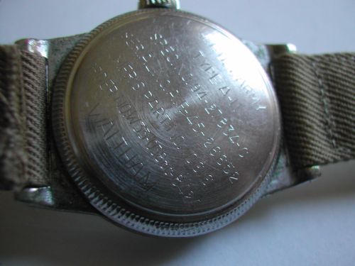 WW2 WALTHAM A11 US ARMY ISSUED PILOTS WATCH IN SCREW FRONT AND BACK CASE CIRCA 1945 - ADDITIONAL PHOTO 6