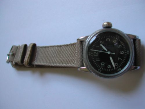 WW2 WALTHAM A11 US ARMY ISSUED PILOTS WATCH IN SCREW FRONT AND BACK CASE CIRCA 1945 - ADDITIONAL PHOTO 8