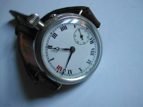 WW1 SILVER CASED BORGEL DESIGN TRENCH WATCH CIRCA 1916 - ADDITIONAL PHOTO 1