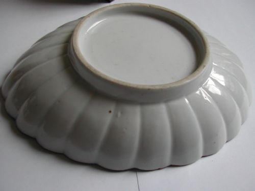 JAPANESE KAKIEMON ARITA FLUTED OVAL DISH CIRCA 1700 - ADDITIONAL PHOTO 5