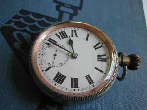 WW2 BRITISH ROYAL NAVAL ISSUE PATTERN 300 POCKET WATCH NO 1265 CIRCA 1939 - ADDITIONAL PHOTO 1