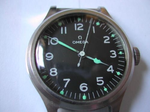 OMEGA 1956 VERSION MILITARY PILOTS OR NAVIGATORS WATCH ISSUE NO 1609 DATED 1956 - ADDITIONAL PHOTO 1