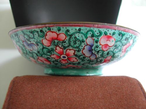 CHINESE CANTON ENAMEL SMALL BOWL DATING TO THE 19TH CENTURY - ADDITIONAL PHOTO 8