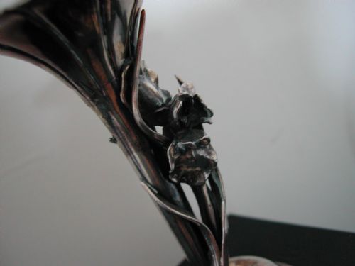 JAPANESE SILVER ORGANIC IRIS SPILL VASE DATING TO THE MEIJI PERIOD - ADDITIONAL PHOTO 5