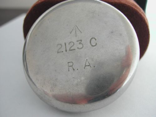 RARE ROYAL ARTILLERY ISSUE POCKET WATCH DATING TO BETWEEN WW1 WW2 - ADDITIONAL PHOTO 7
