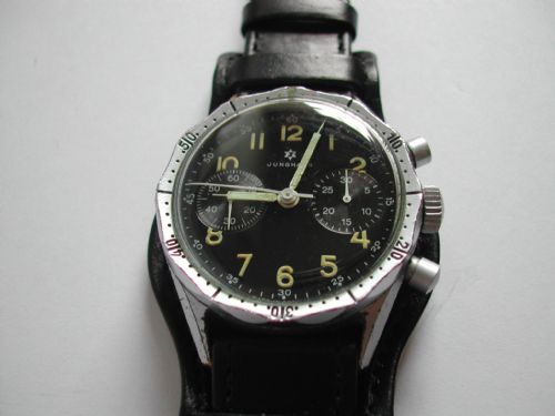 JUNGHANS J88 BUND MILITARY ISSUED GERMAN PILOTS CHRONOGRAPH CIRCA 1960 - ADDITIONAL PHOTO 2