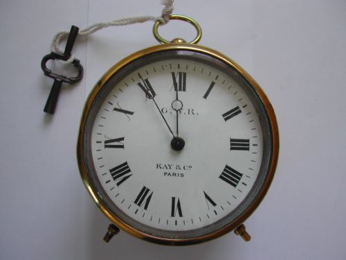 a great western railway gwr issue brass drum clock no 5004 by kay co paris pre 1922 - CATEGORY: ANTIQUE WATCHES - DATED 1910