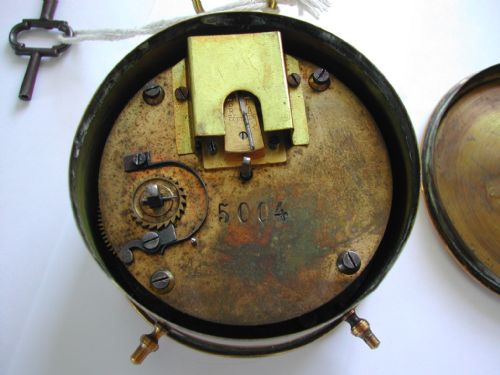 A GREAT WESTERN RAILWAY GWR ISSUE BRASS DRUM CLOCK NO 5004 BY KAY CO PARIS PRE 1922 - ADDITIONAL PHOTO 5