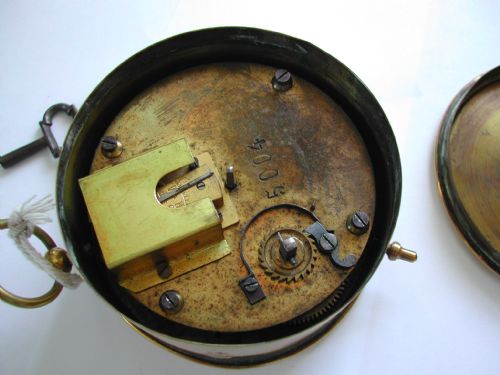 A GREAT WESTERN RAILWAY GWR ISSUE BRASS DRUM CLOCK NO 5004 BY KAY CO PARIS PRE 1922 - ADDITIONAL PHOTO 6