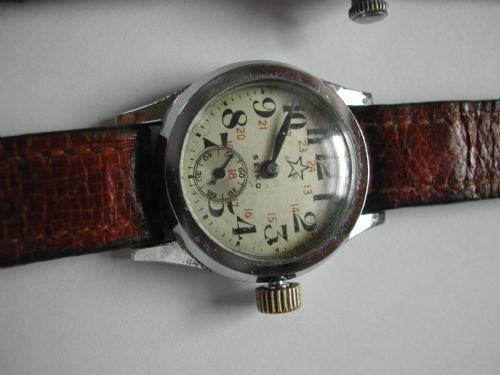 WW2 JAPANESE ISSUED IMPERIAL NAVY IMPERIAL ARMY PAIR OF WATCHES BY SEIKOSHA CIRCA 1942 - ADDITIONAL PHOTO 3