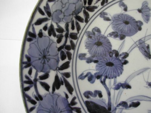 JAPANESE ARITA BLUE AND WHITE CICADA DISH CIRCA 1690 - ADDITIONAL PHOTO 9