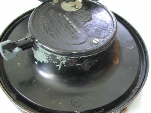 RARE WW2 SMITHS RAF ISSUED SMALL WALL 8 DAY WALL CLOCK DATED 1943 - ADDITIONAL PHOTO 10