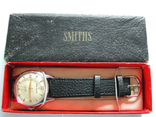 a fine boxed smiths stainless steel waterproof cased imperial watch circa 1960 - CATEGORY: ANTIQUE WATCHES - DATED 1960