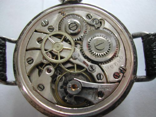 A RARE WW1 MILITARY PILOTS DESIGN CENTRE SECONDS SILVER CASED WATCH WITH LARGE CROWN 1916 - ADDITIONAL PHOTO 8