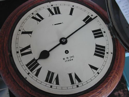 A GOOD BRITISH RAIL MIDLAND WALL CLOCK BY SMITHS NO17584 POST 1948 - ADDITIONAL PHOTO 6