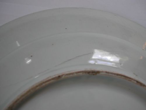 A VERY FINE ARITA KAKIEMON STYLE LARGE BLUE AND WHITE DISH DATING TO THE EARLY 18TH CENTURY - ADDITIONAL PHOTO 8