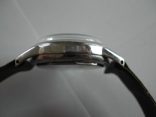 A RARE RCAF ROYAL CANADIAN AIR FORCE PILOTS WATCH NO W1602 DATED 1942 - ADDITIONAL PHOTO 5