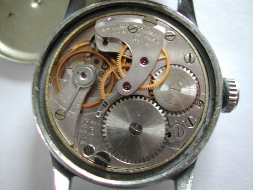 A RARE RCAF ROYAL CANADIAN AIR FORCE PILOTS WATCH NO W1602 DATED 1942 - ADDITIONAL PHOTO 12