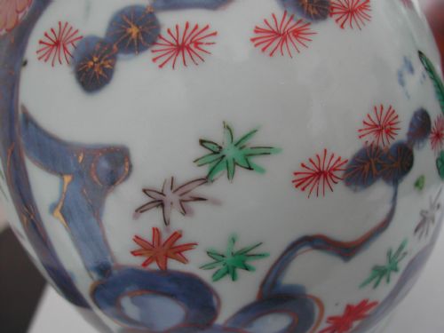A RARE GOOD JAPANESE IMARI BOTTLE VASE CIRCA 1700 - ADDITIONAL PHOTO 10