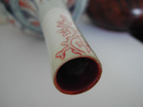 A RARE GOOD JAPANESE IMARI BOTTLE VASE CIRCA 1700 - ADDITIONAL PHOTO 13